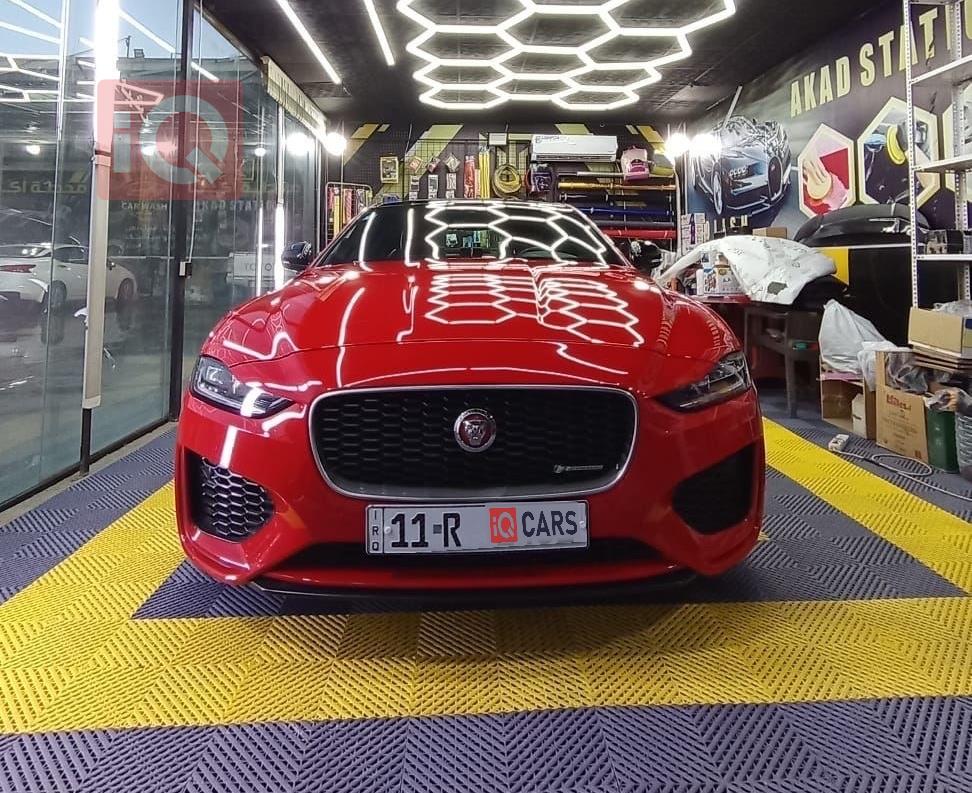جاكوار XE